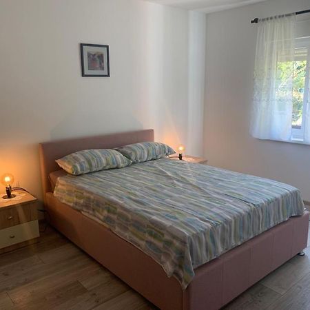 Apartman Dalija Vinkuran Bagian luar foto