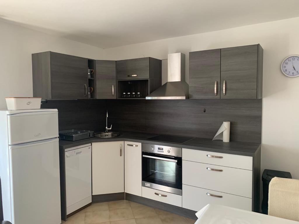 Apartman Dalija Vinkuran Bagian luar foto
